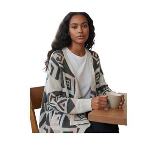 PAPER CRANE CREAM, PINK, & GRAY CARDIGAN SZ.M EUC.